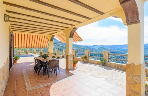 El Gastor Ski Chalet | Homerez - Chalet in El Gastor