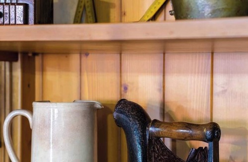 Firgas Ski Chalet | Homerez - Charming Chalet in Firgas with BBQ and Internet Included