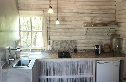 Algodonales House | Homerez - Cozy Bungalow with Pool in Madrigueras