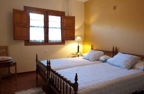 Robledillo de Gata House | Homerez - House for 8 ppl. with terrace and balcony at Robledillo de Gata