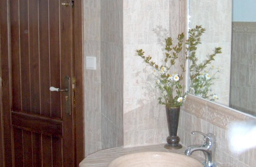 Rute House | Homerez - House for 10 ppl. with swimming-pool, terrace and balcony at Zambra