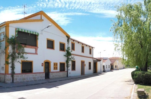 Ivanrey House | Homerez - House, mountain view