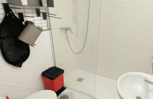 Ensanche Diputacion Apartment | Homerez - Nice appartement 4 km away from the beach for 4 ppl. at Alacant