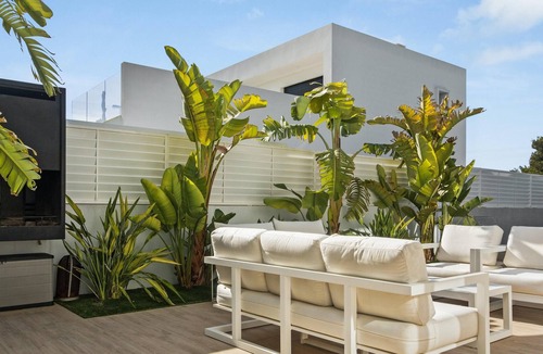 San Fulgencio Villa | Homerez - Spacious villa 6 km away from the beach for 6 ppl. with swimming-pool