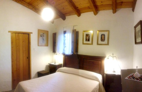 Aracena House | Homerez - Spacious house for 6 ppl. with swimming-pool and terrace at Aracena