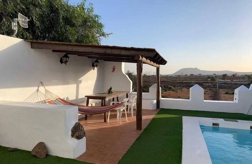 Antigua Villa | Homerez - Villa in Antigua