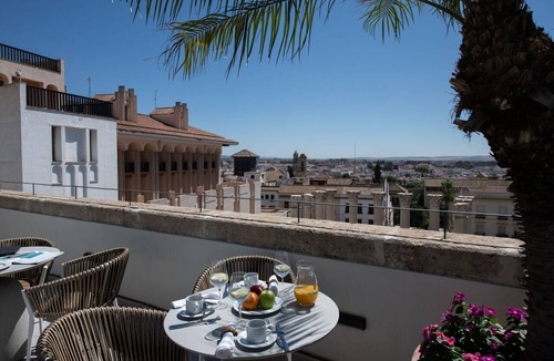 Distrito Centro Apartment | Hommyhome Coliseum 102
