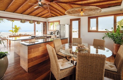 Puerto del Carmen Villa | HORIZON BALI by Buenavilla | An Oasis of peacefulness in Puerto del Carmen