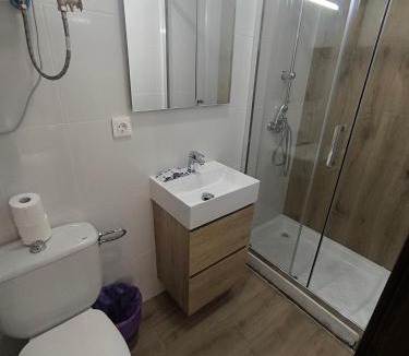 San Francisco-Ribera House | Hospedería Lucano