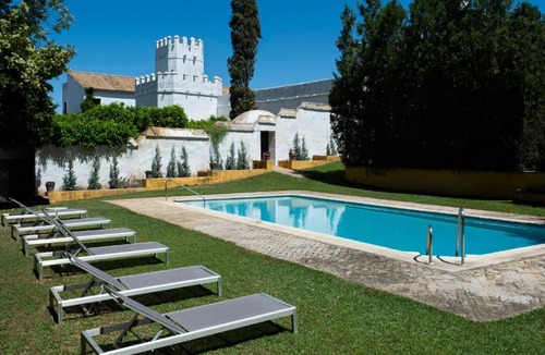 Torre de la Reina Hotel | Hospedium hotel Cortijo Torre De La Reina