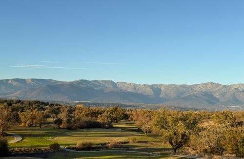 Talayuela Hotel | Hospedium Hotel Valles de Gredos Golf