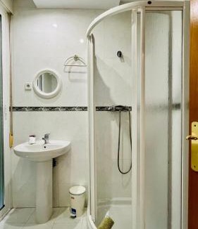 Mocejon House | Hostal Alhambra
