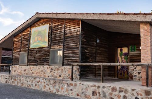 Las Capellanias Resort | Hostal - Bungalows Camping Cáceres