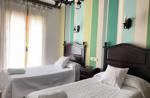 Jarandilla de la Vera Hostel | Hostal El Descanso Del Emperador
