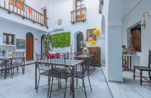 San Basilio Hostel | Hostel Mayflowers