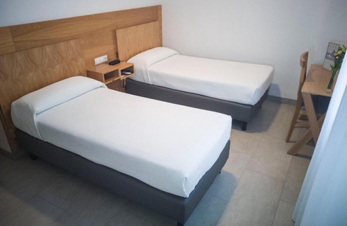 Distrito de Levante Hotel | Hotel Abadi