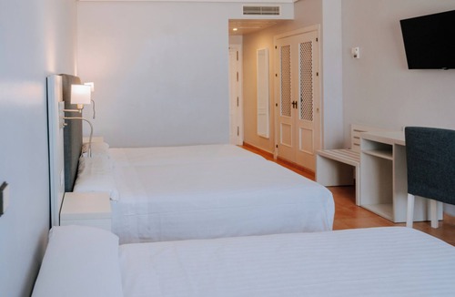 Centro Comercial Bahia Sur Hotel | Hotel Bahía Sur