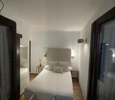 La Trinidad-San Juan y Todos los Santos House | HOTEL BOUTIQUE ALMA ANDALUSí