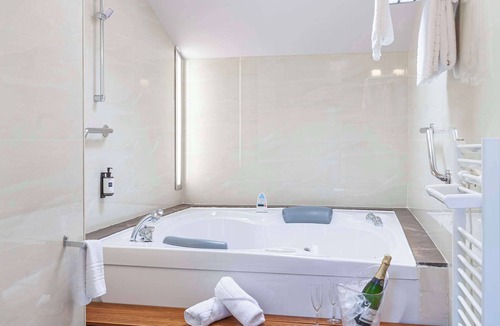 Distrito Centro Hotel | Hotel Macià Alfaros