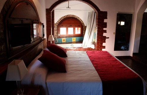 Almendral Hotel | Hotel Monasterio Rocamador