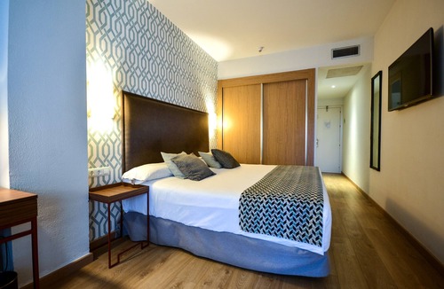 Alcala de Guadaira Hotel | Hotel Oromana