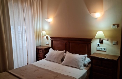 Cordoba Old City Hotel | Hotel Plateros