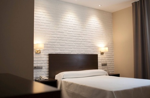 Casabermeja Hotel | Hotel Restaurante El Corte