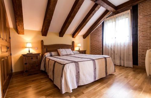 Cuevas del Valle Hotel | Hotel Rural El Paraiso de Gredos