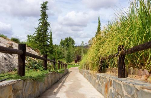 Jerez de los Caballeros Hotel | Hotel Rural Arroyo la Plata by Bossh Hotels