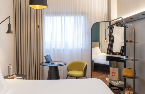 Barajas Hotel | ibis Madrid Aeropuerto Barajas