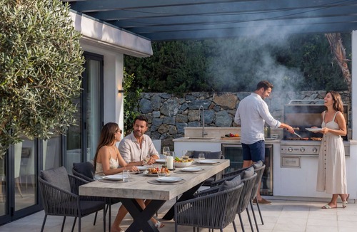 Marbella Villa | Ideal contemporary renovated villa for sophisticated travelers