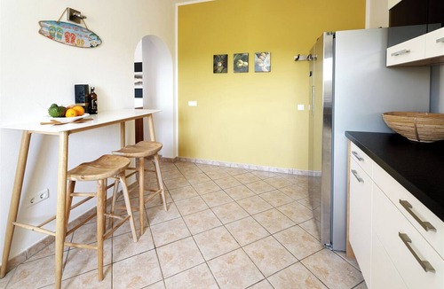 Pajara House | Inca Casa de los Olivos with pool, whirlpool, large garden and outdoor kitchen