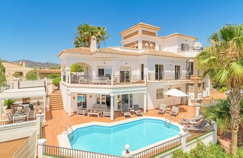 Frigiliana Villa | Indulge in Luxury at Casa La Imaroga: Your Home Away From Home