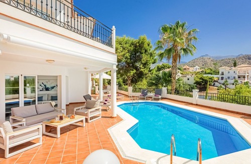 Frigiliana Villa | Indulge in Luxury at Casa La Imaroga: Your Home Away From Home