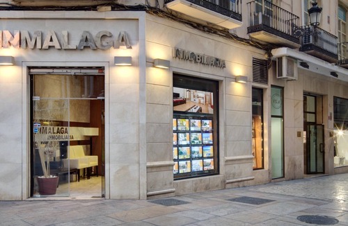 Malaga Historic Centre Apartment | INMálaga Apartments Palacio
