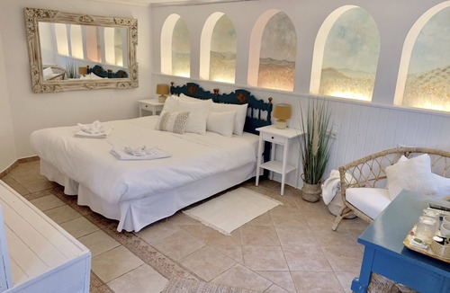 Marbella Bed & Breakfast | Jardines De La Reina Boutique B&B