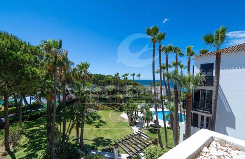 Nikki Beach Resort | Jardines de las Golondrinas