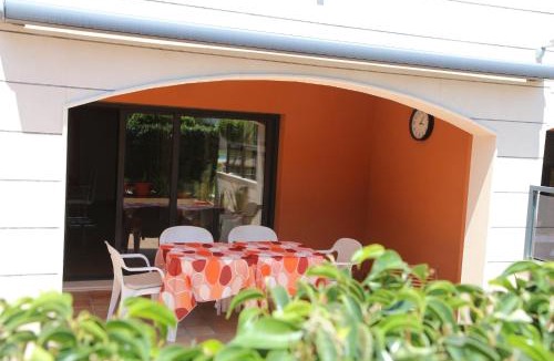 Denia Apartment | Jardines de las Marinas - Apartamento en Denia - Terraza privada, piscinas, jaccuzi, padel y playa cerca