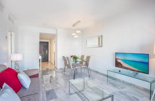 Puerto Banus Apartment | Jardines Del Puerto