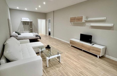 Ciudad Jardin Apartment | Jardines Suites GP