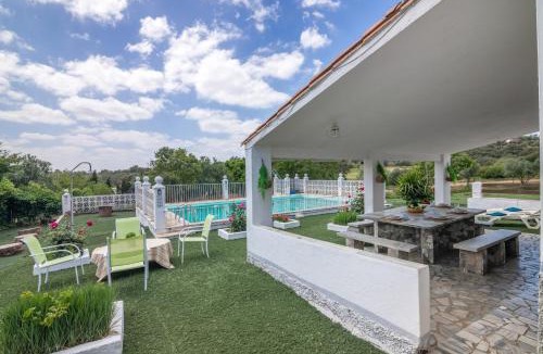 Aroche Villa | La Blanca de Aroche