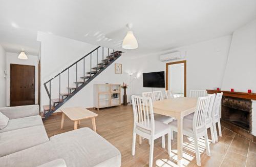 La Cala del Moral House | La Casa de la Cala del Moral