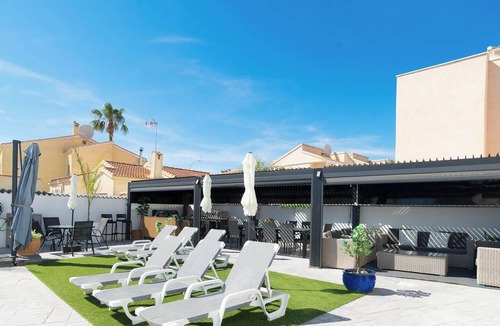 San Fulgencio Villa | La Casona Luxury 17-Guest Villa, Heated Pool, Jacuzzi & Private Gym Costa Blanca