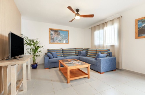 Pajara Apartment | La Lajita Beach House Apartment: Sea View, Private Terrace & Wi-Fi