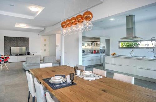 La Oliva Villa | La Oliva Luxury House