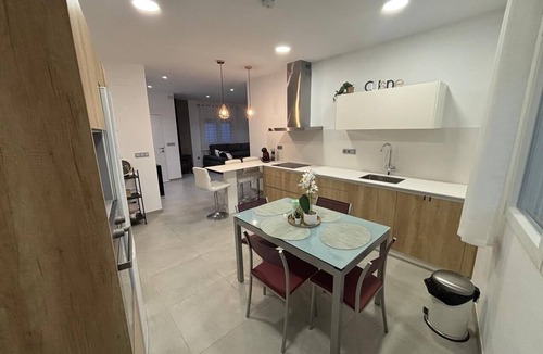 Los Valientes House | La Pinada del Acueducto, ideal house to relax and rest.