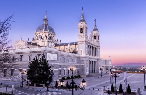 Justicia Hotel | La Reina de Gran Via
