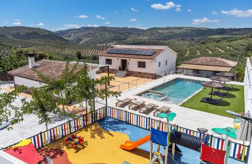 Montefrio House | La Villa de Alba - Casa Rural en Montefrío