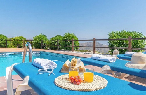 El Borge Villa | Lagar El Mirador Almáchar by Ruralidays