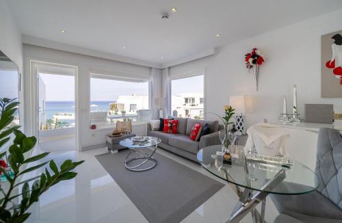 Puerto del Carmen Hotel | Lani's Suites de Luxe - Adults Only
